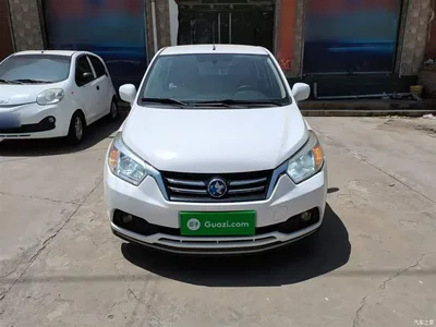 2015 Venucia R50 1.6L Manual Fashion, фото 3, лот 11153543