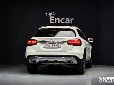 2018 Mercedes-Benz GLA-Class GLA220 Premium, фото 3, лот 10052867