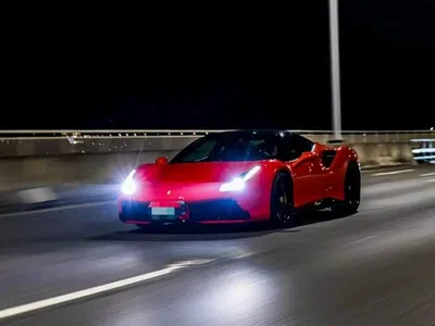 2015 Ferrari 488 GTB, фото 2, лот 10263813