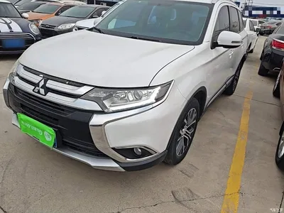 2018 Mitsubishi Outlander 2.0L 2WD Glory Edition 5-seater, фото 2, лот 11140958