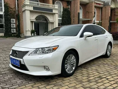 2013 Lexus ES 250 Elegance Edition, фото 1, лот 10313129
