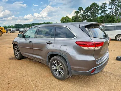 2017 TOYOTA HIGHLANDER LE PLUS, фото 2, лот 10555120
