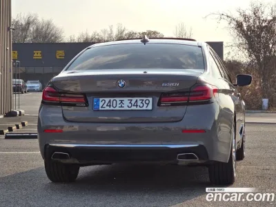 2022 BMW 5-Series 530i Luxury, фото 1, лот 10068005