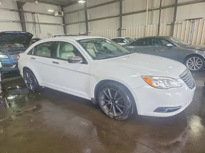 2011 CHRYSLER 200 LIMITED, фото 4, лот 10868027