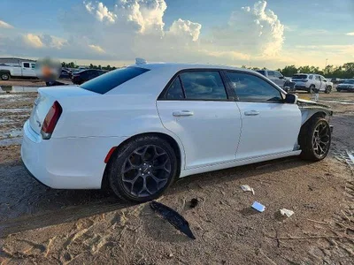2019 CHRYSLER 300 S, фото 3, лот 10867632