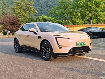 2024 Avatr 11 580 Triple Laser 4WD Luxury Edition, фото 3, лот 10395577