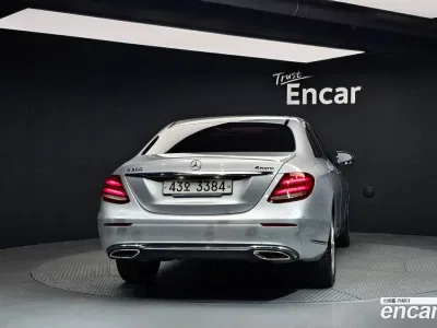 2018 Mercedes-Benz E-Class E300 4MATIC Exclusive, фото 4, лот 10165338
