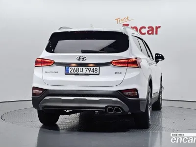 2019 Hyundai Santafe Diesel 2.0 2WD, фото 4, лот 10142328