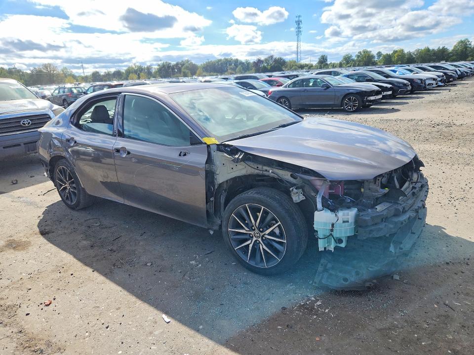 2021 TOYOTA CAMRY XLE, фото 4, лот 11238318