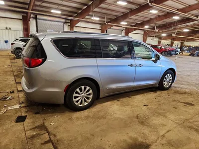 2018 CHRYSLER PACIFICA TOURING L, фото 3, лот 11238302