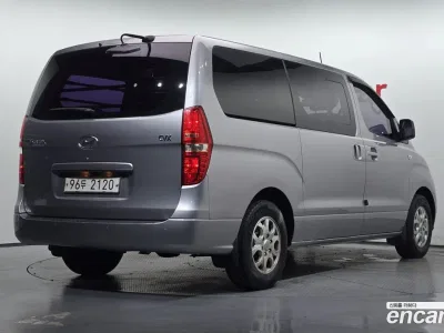 2012 Hyundai Starex 5-Seater VAN, фото 2, лот 10520583