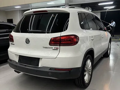 2013 Volkswagen Tiguan 2.0TSI Automatic AWD Flagship Edition, фото 4, лот 10616436
