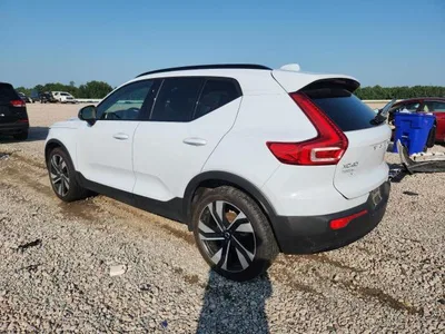 2024 VOLVO XC40 PLUS, фото 2, лот 10657198