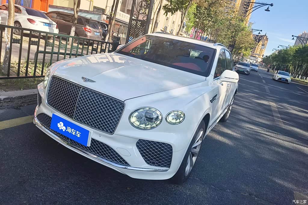 2021 Bentley Bentayga 4.0T V8, фото 1, лот 11221585