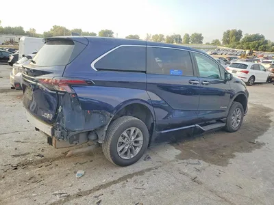 2023 TOYOTA SIENNA XLE, фото 3, лот 11055709