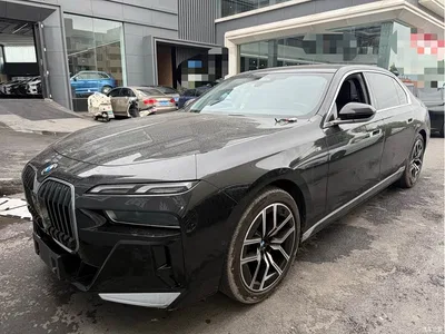 2023 BMW 7 Series Model 735Li M Sport Package, фото 1, лот 10888478