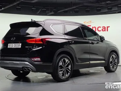 2019 Hyundai Santafe Diesel 2.2 4WD, фото 2, лот 10220919