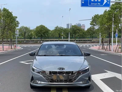 2021 Hyundai Elantra 240TGDi DCT LUX Premium Edition, фото 2, лот 11136372