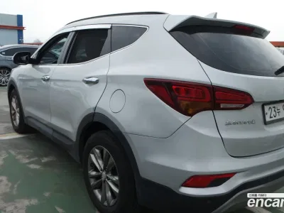 2016 Hyundai Santafe Diesel 2.2 4WD, фото 2, лот 10225434