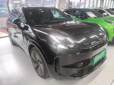 2025 Lynk & Co 08 EM-P Model 245km Ultra Long Range Pro, фото 4, лот 10476134