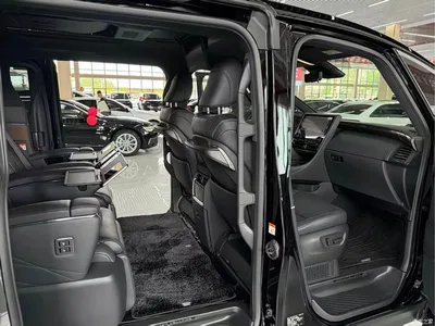 2024 Toyota Vellfire Crown Hybrid 2.5L Executive Premium Edition, фото 4, лот 10383694