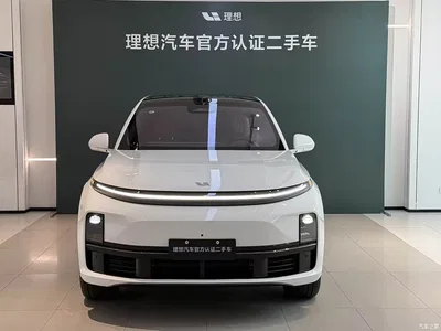 2025 Li Auto L7 Max Smart Renewal Edition, фото 1, лот 10444443
