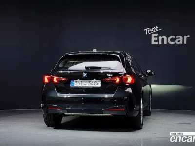 2025 BMW 1-Series 120, фото 4, лот 10106790