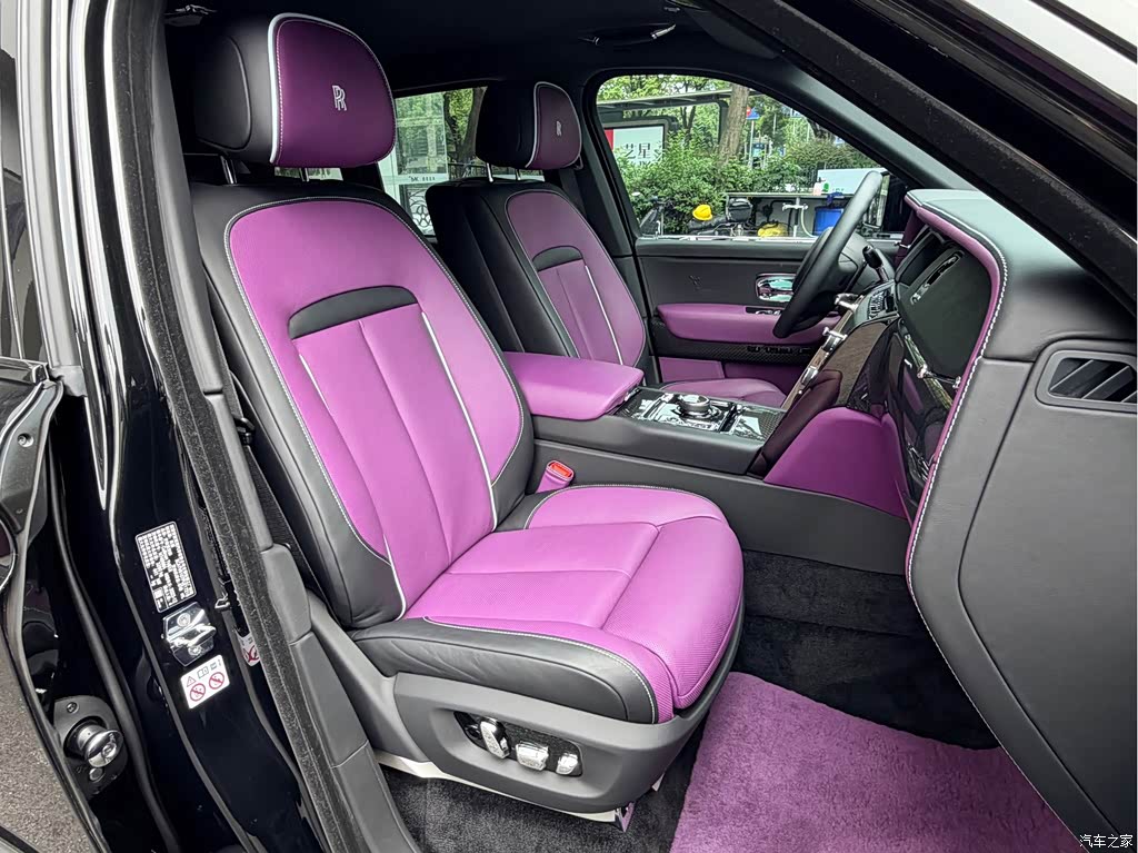 2020 Rolls-Royce Cullinan Black Badge, фото 4, лот 11218309