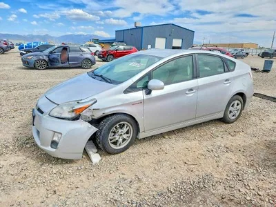 2011 TOYOTA PRIUS THREE, фото 1, лот 10508904