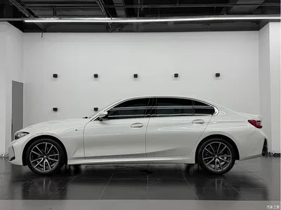 2023 BMW 3 Series 325Li M Sport Package, фото 3, лот 11136176