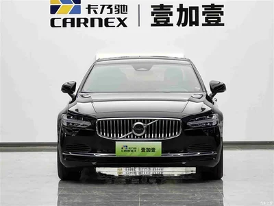 2022 Volvo S90 Plug-in Hybrid Facelift T8 E-Drive Hybrid R-Design Luxury Edition, фото 2, лот 10347692