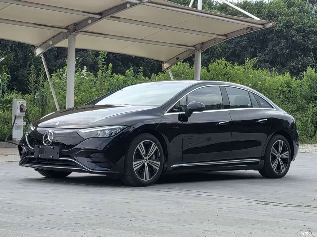 2025 Mercedes-Benz EQE 500 4MATIC Pioneer, фото 1, лот 11216895