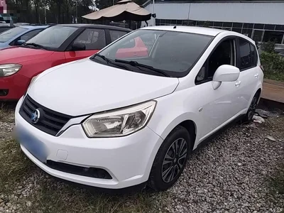 2014 Venucia R50 1.6L Automatic Exciting Edition, фото 1, лот 11144842