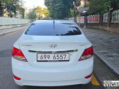 2011 Hyundai Accent 1.4 VVT Premier, фото 4, лот 10225991