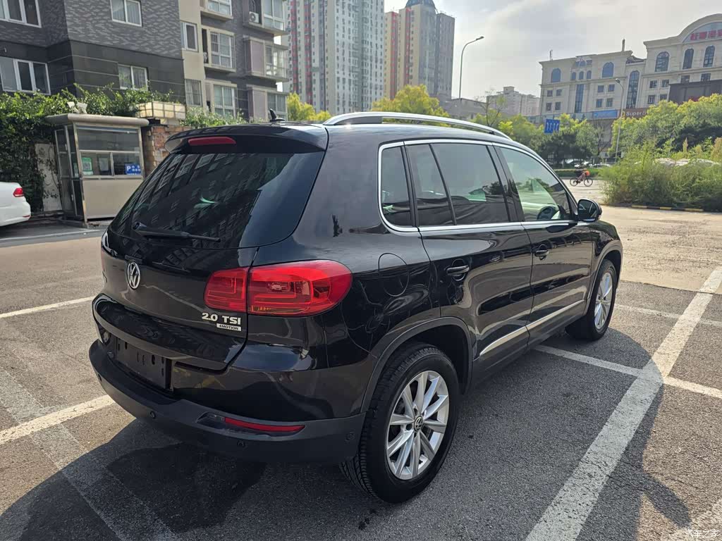 2012 Volkswagen Tiguan 2.0TSI Comfort, фото 4, лот 11227879