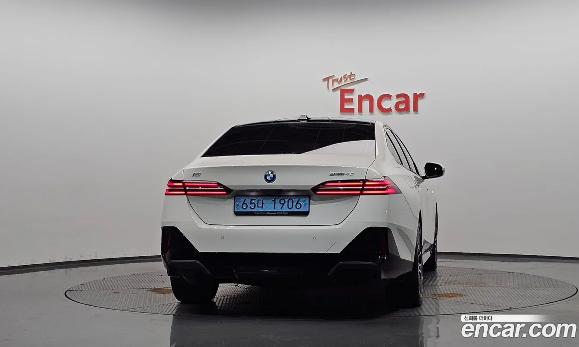 2024 BMW i5 eDrive 40 M Sport, фото 4, лот 10780899