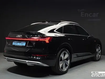 2022 Audi e-tron 55 Quattro Sportback, фото 2, лот 10087323