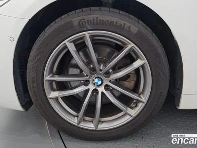 2018 BMW 5-Series 520d xDrive M Sport Package Plus, фото 4, лот 10048869