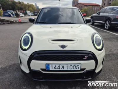 2022 Mini Cooper Classic, фото 1, лот 10105798
