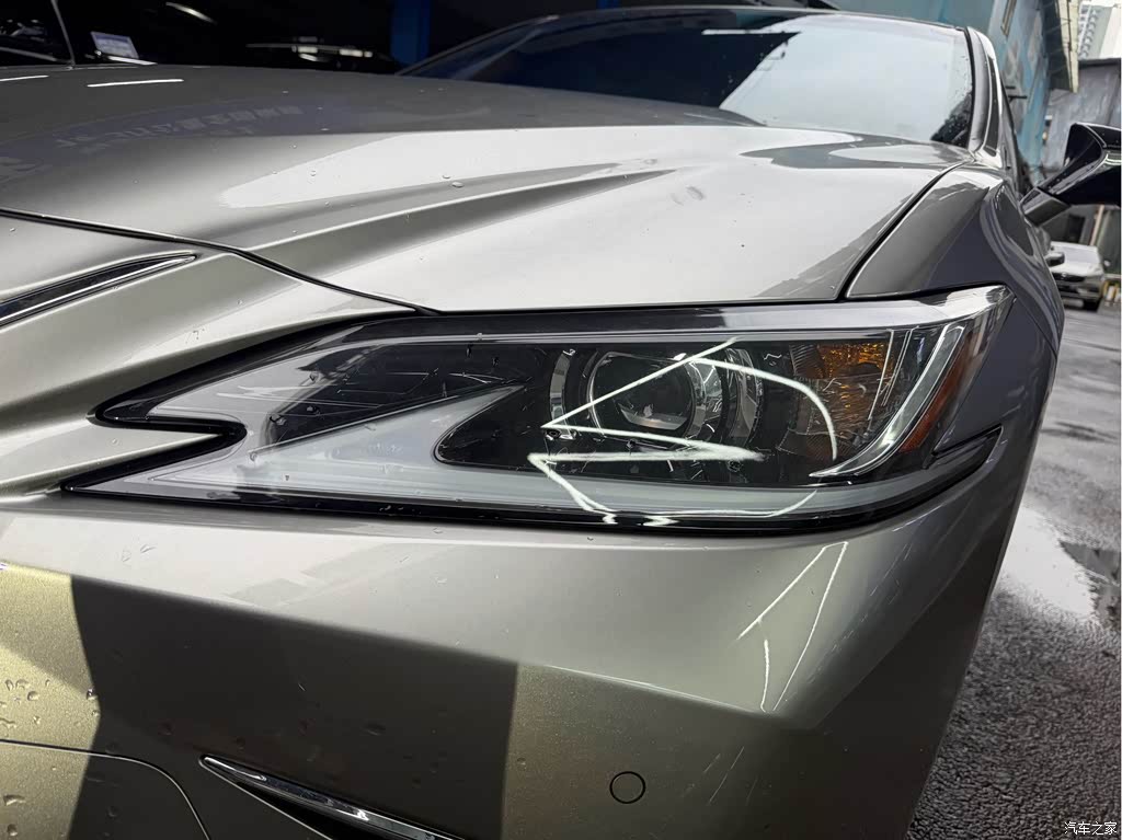 2024 Lexus ES 200 Premium Edition, фото 4, лот 11222921