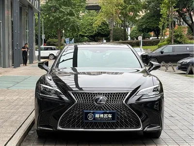 2018 Lexus LS 500h Executive Edition China V, фото 2, лот 10774538