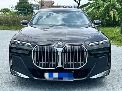 2023 BMW 7 Series Model 735Li M Sport Package, фото 2, лот 10458945