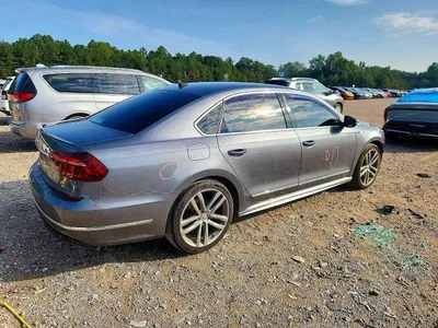 2019 VOLKSWAGEN PASSAT SE R-LINE, фото 3, лот 10840185