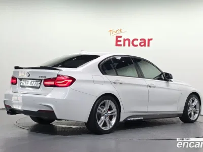 2018 BMW 3-Series 330i M Sport Shadow, фото 2, лот 10107711