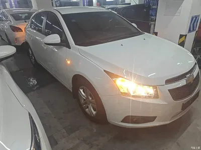 2015 Chevrolet Cruze Hatchback 1.6L Automatic Comfort, фото 4, лот 10380751