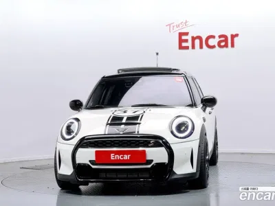 2022 Mini Cooper 5Door Classic, фото 2, лот 10146038