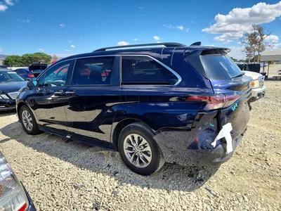 2024 TOYOTA SIENNA XLE, фото 2, лот 10503681