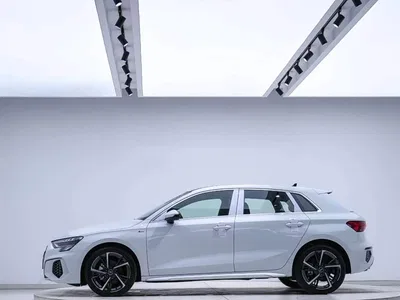 2022 Audi A3 Sportback 35 TFSI Style Sport, фото 2, лот 10466164
