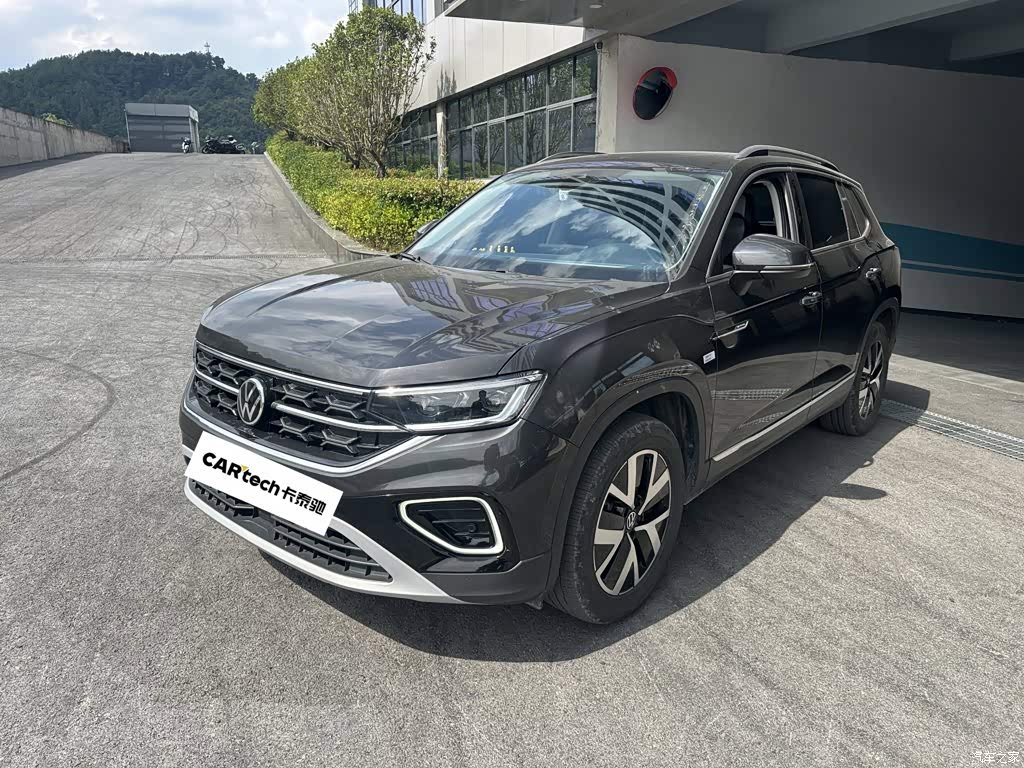 2024 Volkswagen Tayron 300TSI 2WD Luxury Plus Advanced, фото 1, лот 11198917