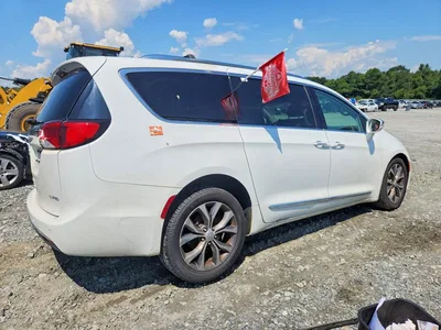 2017 CHRYSLER PACIFICA LIMITED, фото 3, лот 10673195